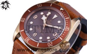 Heritage Black Bay M79250BM Bronze