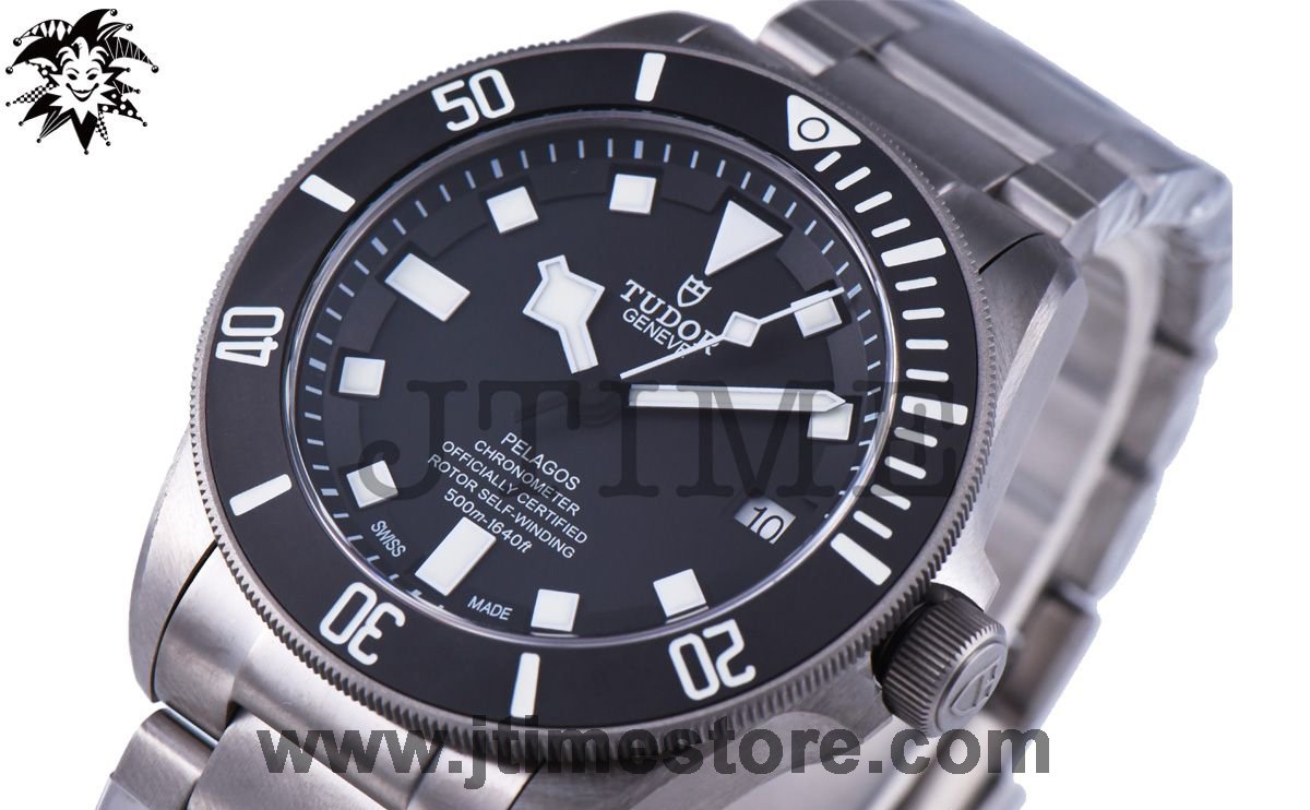 Pelagos Black 25500TN