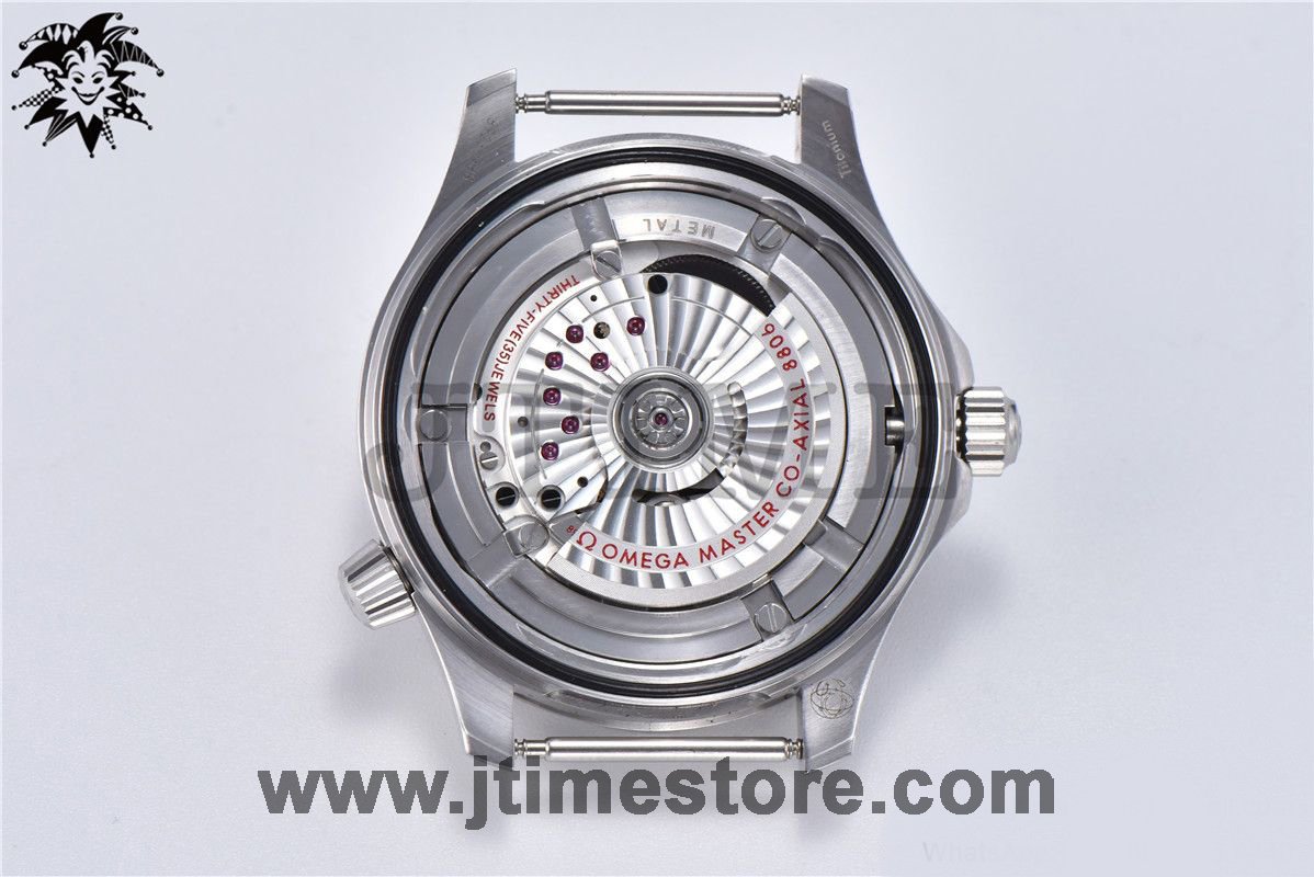 Seamaster 300 "No Time to Die" Limited Edition VSF - Image 8