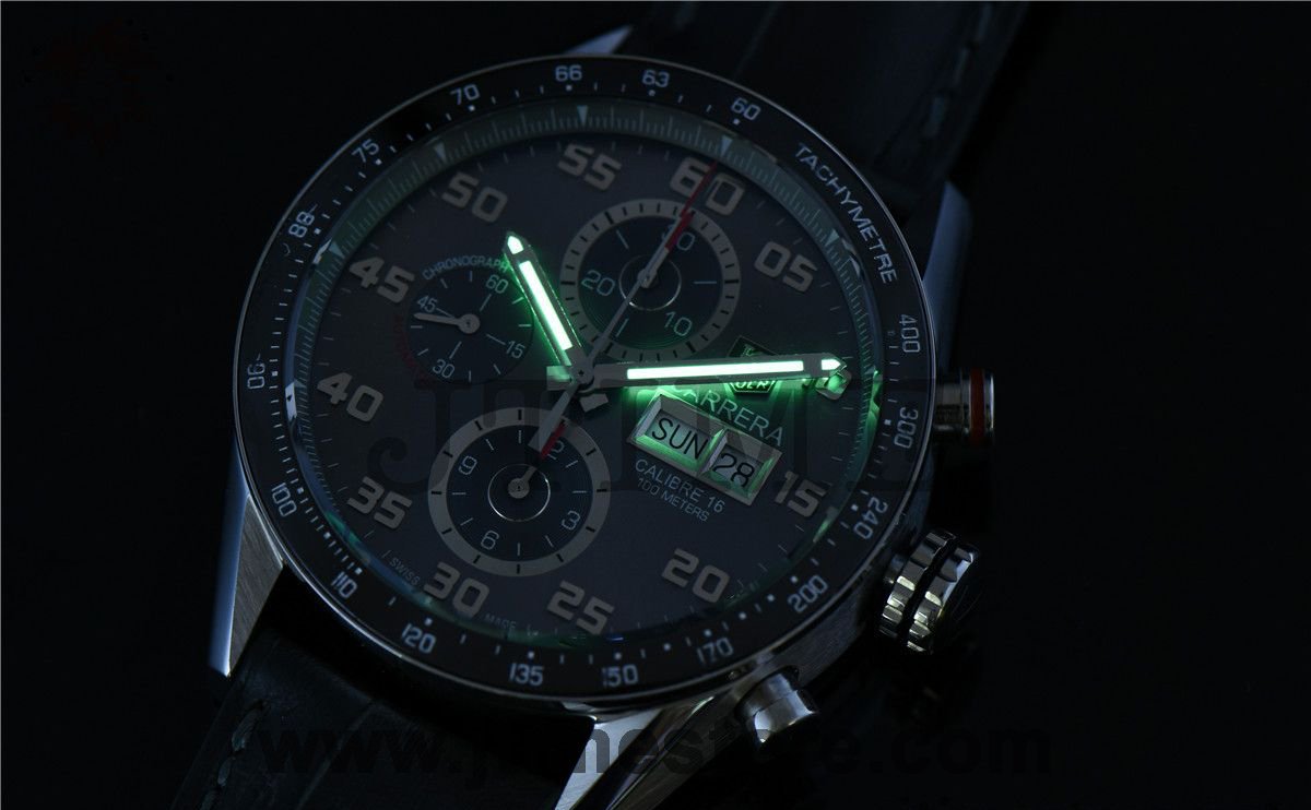 Carrera Calibre 16 Chrono - Image 11