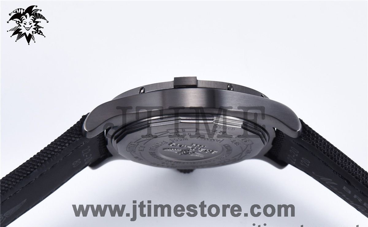 Avenger II GMT PVD - Image 12