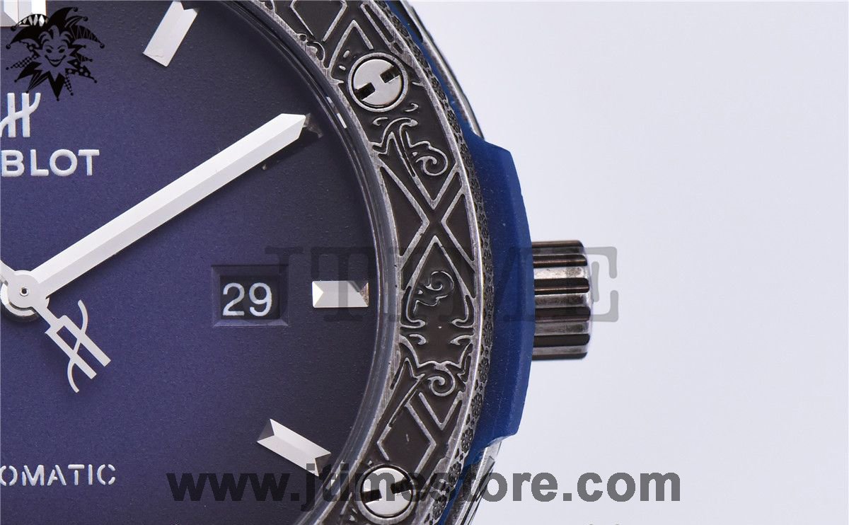 Classic Fusion 45mm SS Engravings Case - Image 10