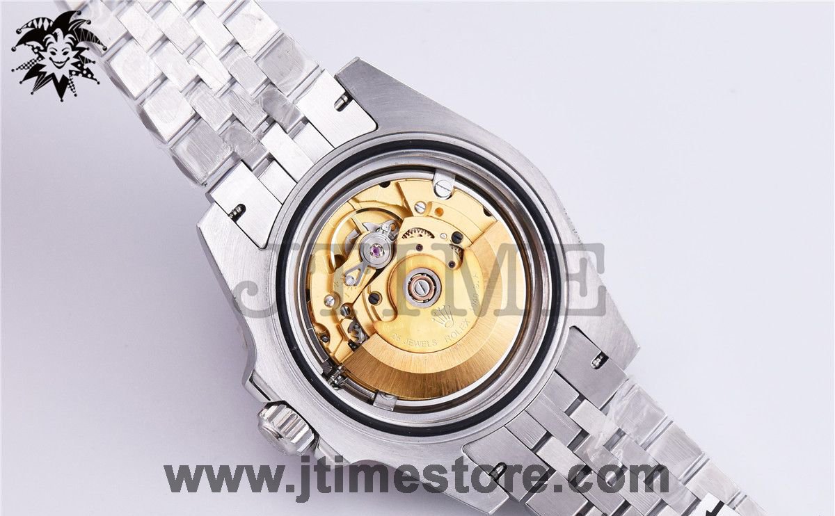 GMT Master II 126710 - Image 11