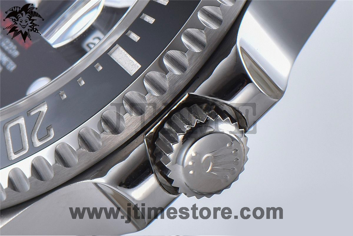 Sea-Dweller 4000 Baselworld 126600 ARF - Image 8