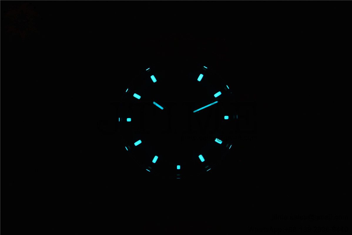 Daytona 116518 Noob 1:1 Best Edition YG Plated 904L SS Case Black Dial on Black Rubber Strap SA4130 V3 (Free Extra Strap) - Image 20